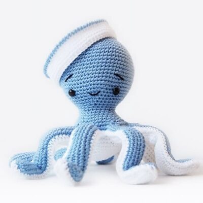 Crochet octopus with sailor hat